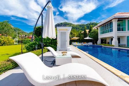 ROYAL MOUNTAIN VILLA : Stunning mountain view 4 Bed Pool Villa in Khao Tao