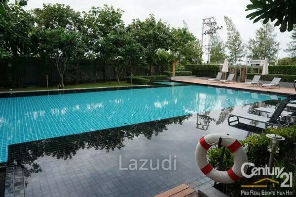2 Bed Condo with Stunning View