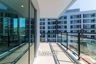 1 Bed Condo with Mountain View / Close to Town