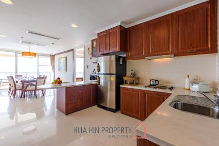 3 Bedrooom With Pool View : Chaam Longbeach For Sale
