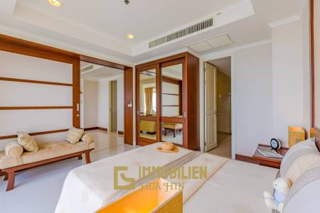 3 Bedrooom With Pool View : Chaam Longbeach For Sale