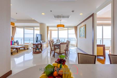 3 Bedrooom With Pool View : Chaam Longbeach For Sale