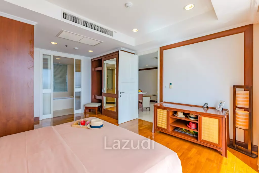 3 Bedrooom With Pool View : Chaam Longbeach For Sale