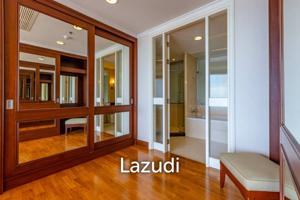 3 Bedrooom With Pool View : Chaam Longbeach For Sale