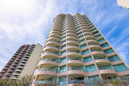 3 Bedrooom With Pool View : Chaam Longbeach For Sale