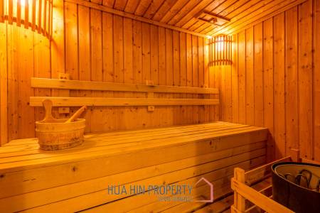 3 Bedrooom With Pool View : Chaam Longbeach For Sale