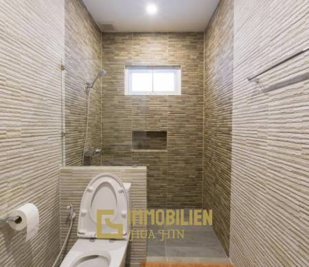 688 metro cuadrado 3 ` 2 Baño Villa de Venta