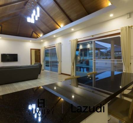 BREEZE HILL   :  3 bed pool villa