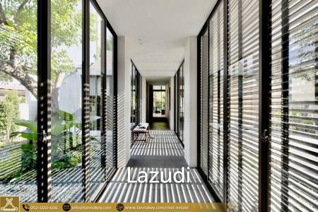 วิลล่า 4 ห้องนอน พร้อมสระว่ายน้ำวิวทะเลสาบและภูเขา