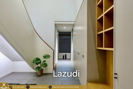 วิลล่า 4 ห้องนอน พร้อมสระว่ายน้ำวิวทะเลสาบและภูเขา