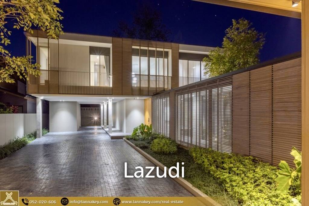 วิลล่า 4 ห้องนอน พร้อมสระว่ายน้ำวิวทะเลสาบและภูเขา