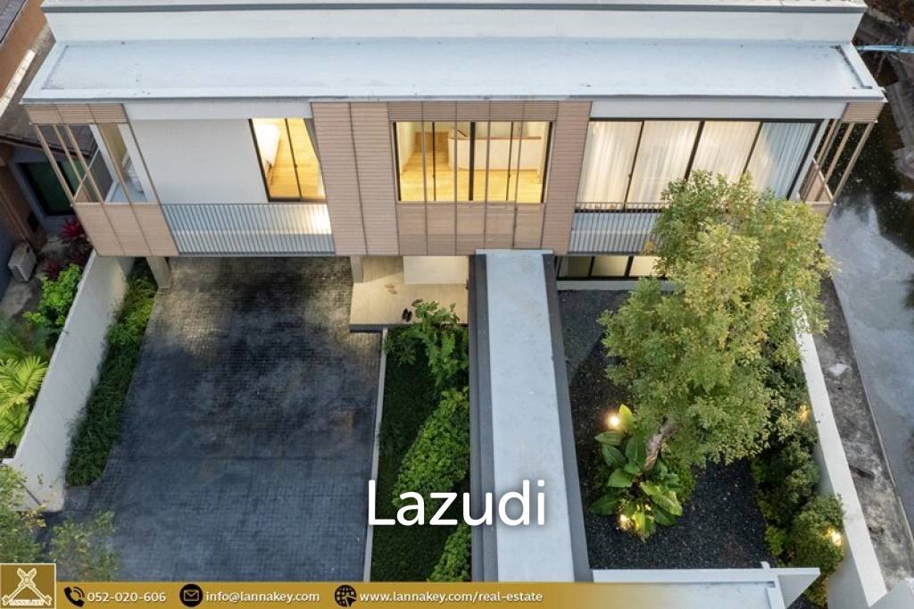 วิลล่า 4 ห้องนอน พร้อมสระว่ายน้ำวิวทะเลสาบและภูเขา