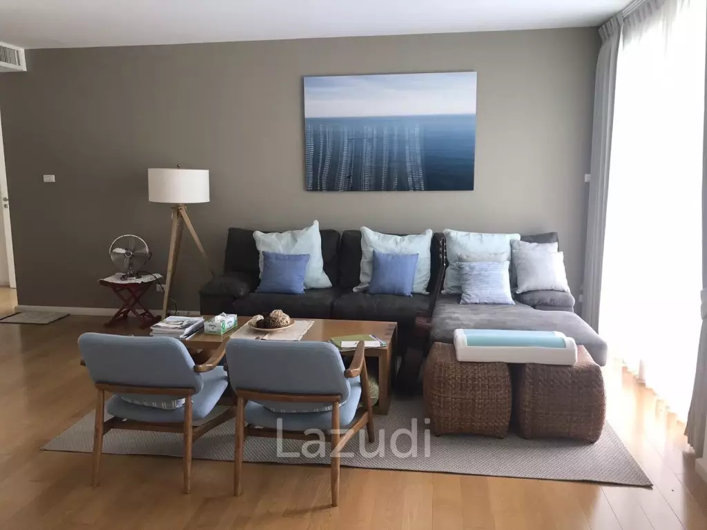 2 Bedroom Pool View : Malibu Condominium