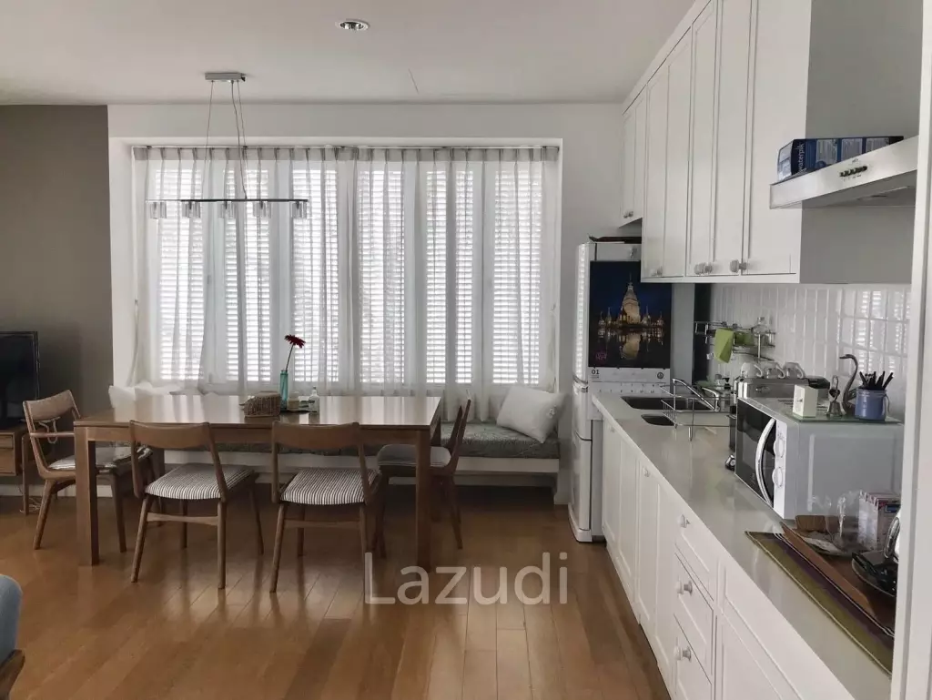 2 Bedroom Pool View : Malibu Condominium