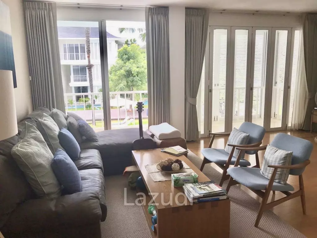 2 Bedroom Pool View : Malibu Condominium