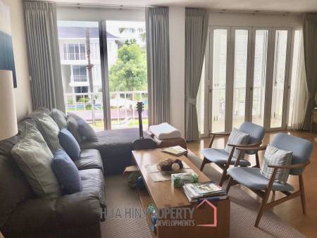 2 Bedroom Pool View : Malibu Condominium