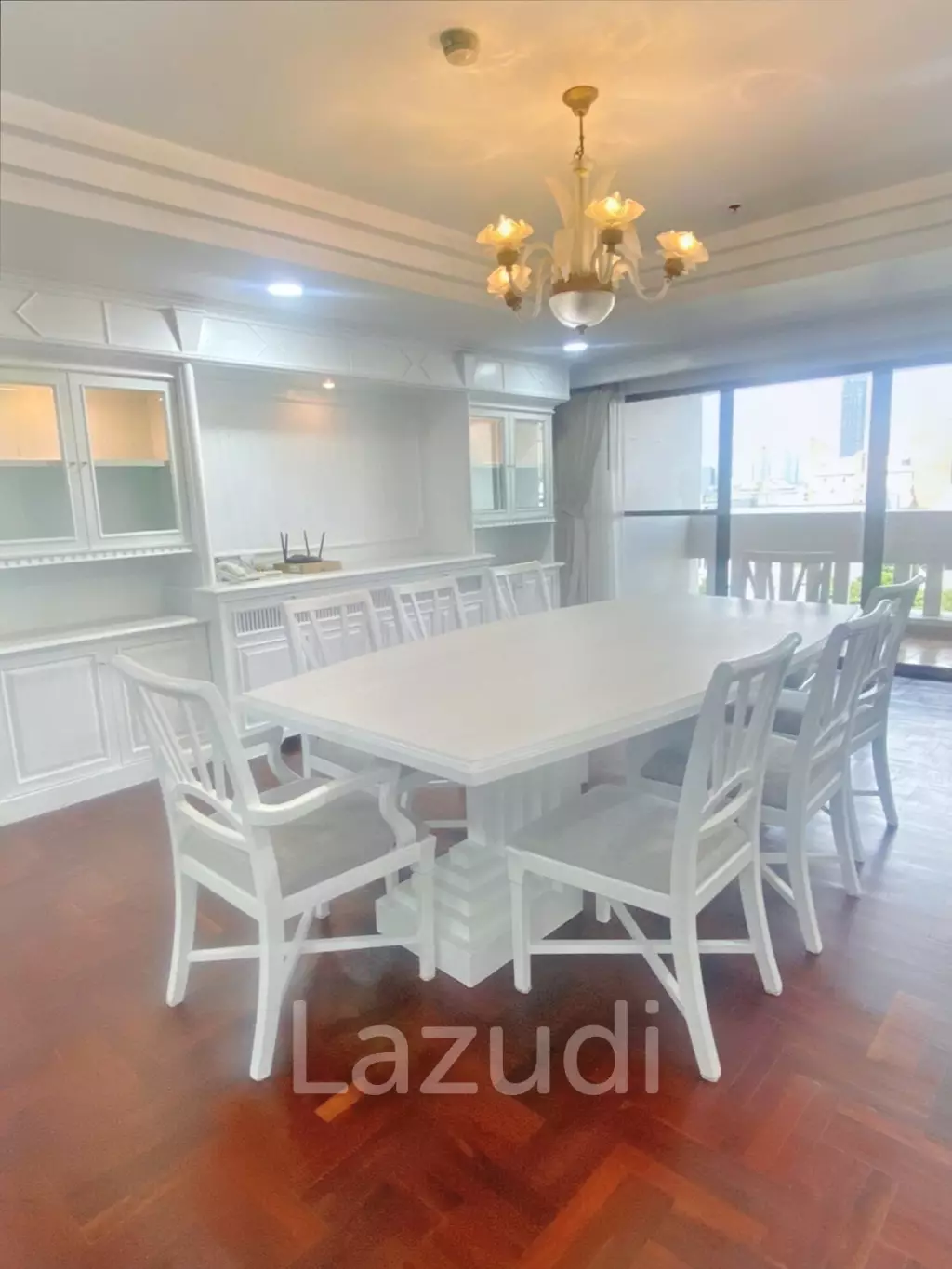 3 Bed 3 Bath 300 SQ.M Sethiwan Mansion