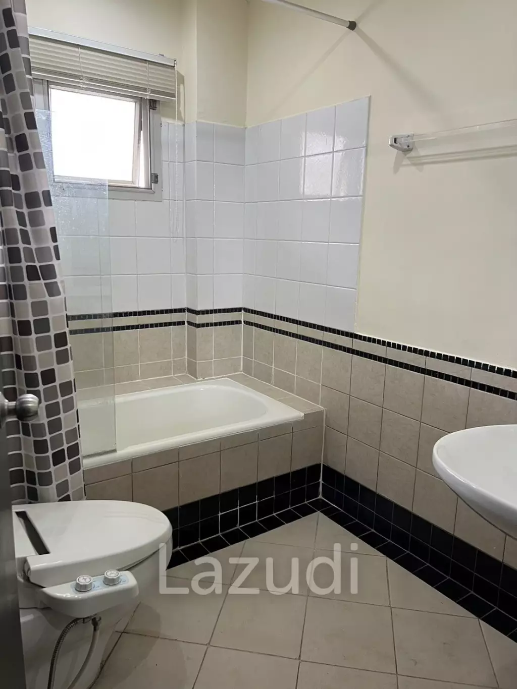2 Bed 2 Bath 120 SQ.M Charktip Court