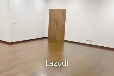 5 Bed 6 Bath 703 SQ.M The Palazzo Pinklao