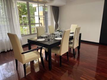 3 Bed 3 Bath 200 SQ.M Charktip Court