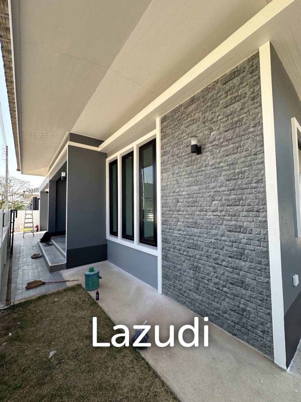Single-story 3 bedrooms house for sale