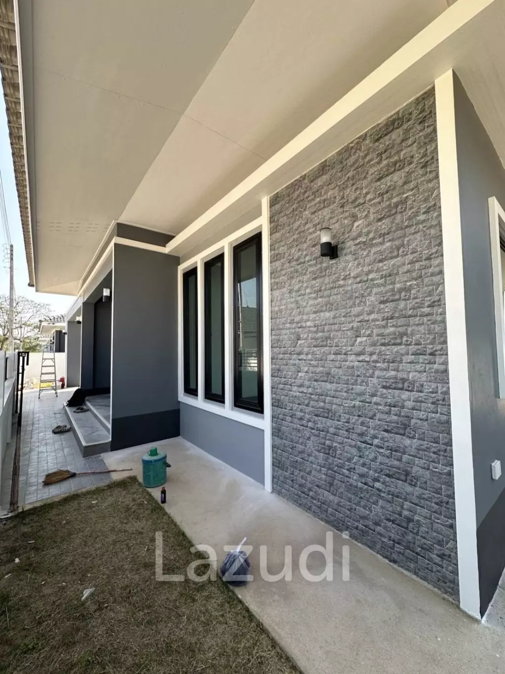 Single-story 3 bedrooms house for sale