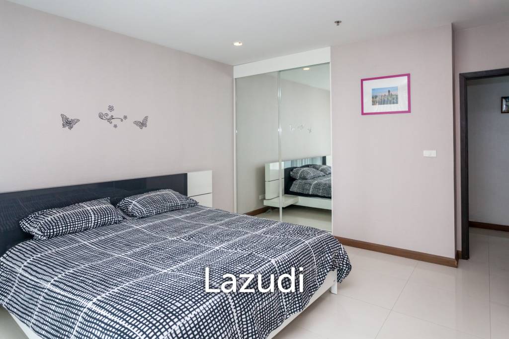 1 Bed 1 Bath 67 SQ.M The Rajdamri Condominium