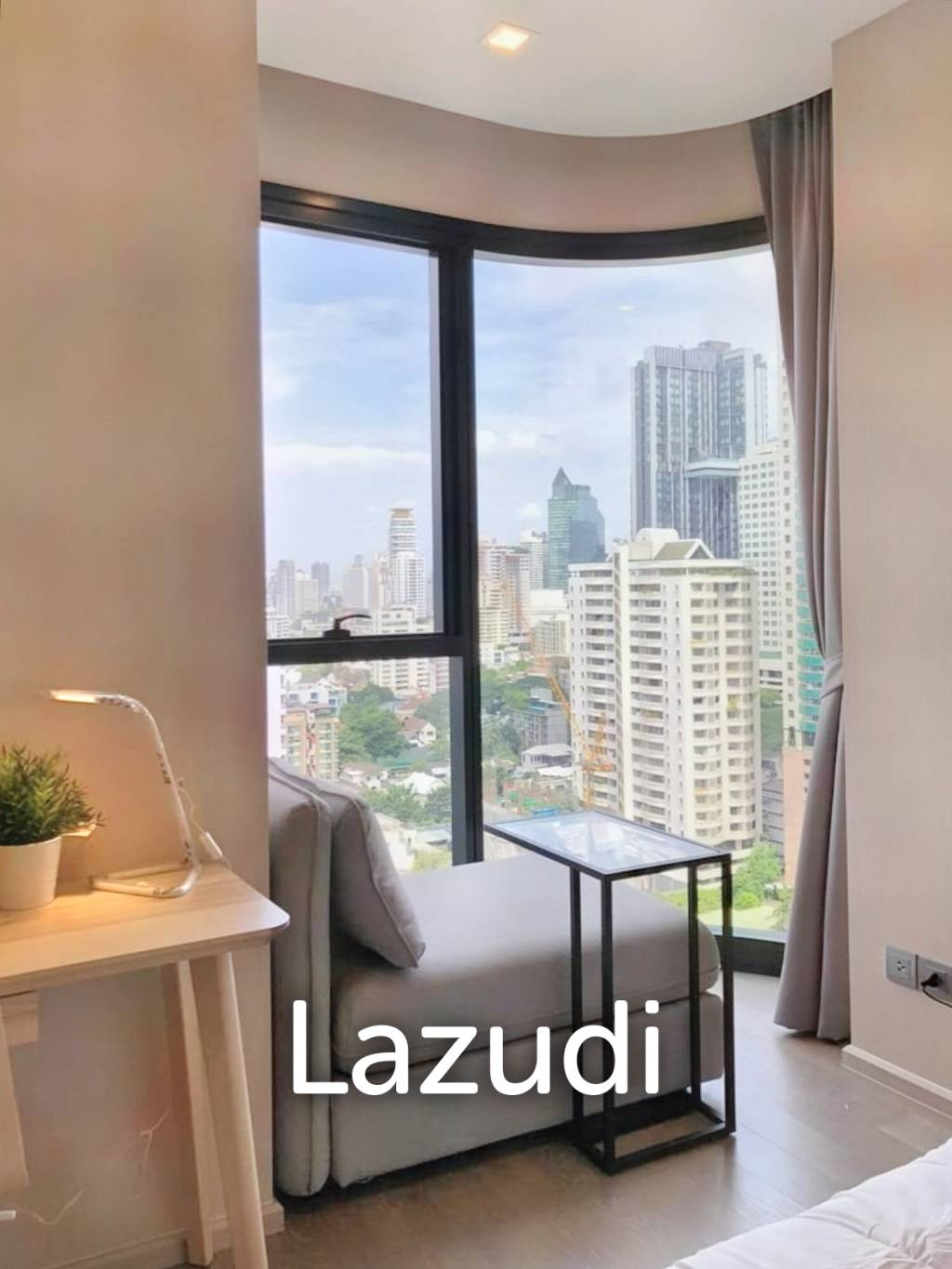 1 Bed 1 Bath 35 SQ.M At Ashton Asoke