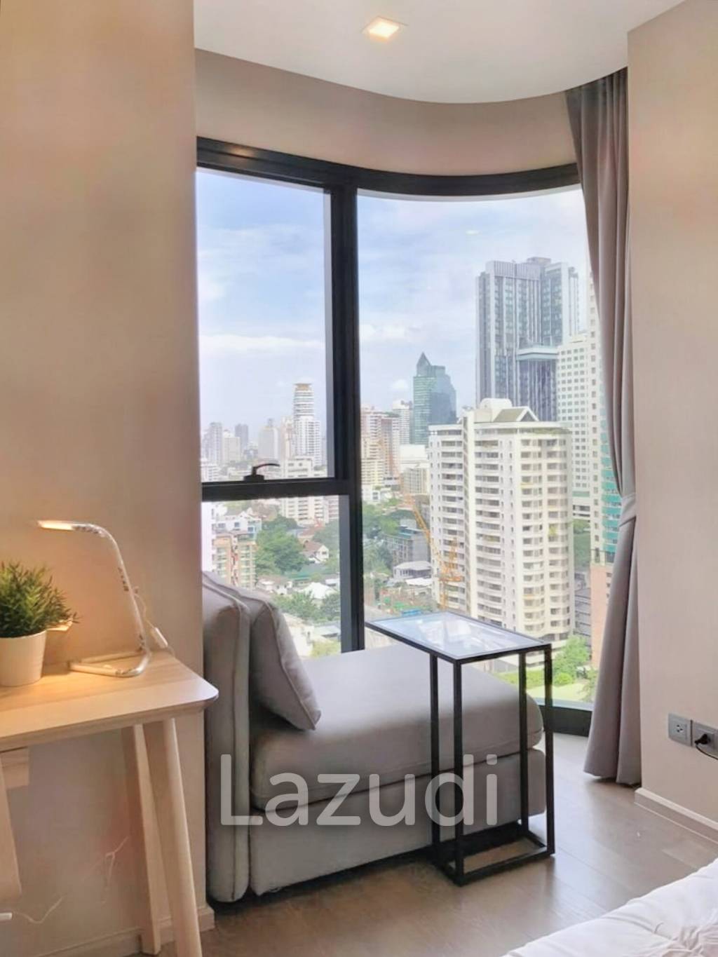 1 Bed 1 Bath 35 SQ.M At Ashton Asoke