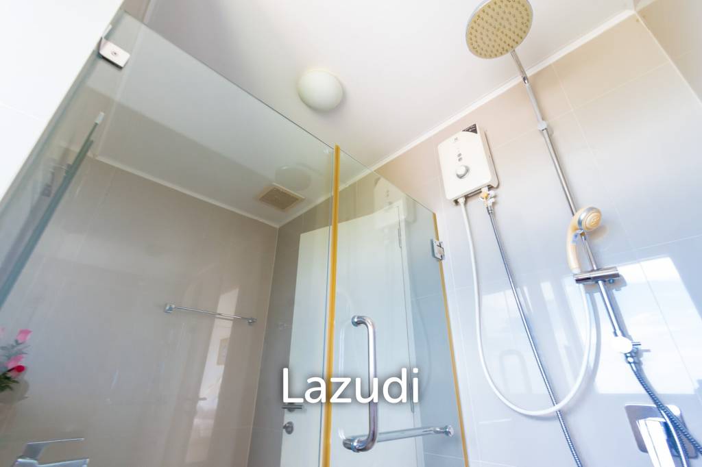 Penthouse 3 Bed Condo with Sea View