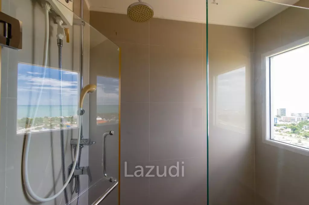 Penthouse 3 Bed Condo with Sea View