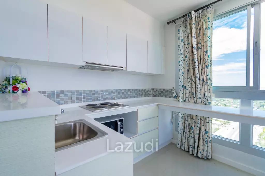 Penthouse 3 Bed Condo with Sea View