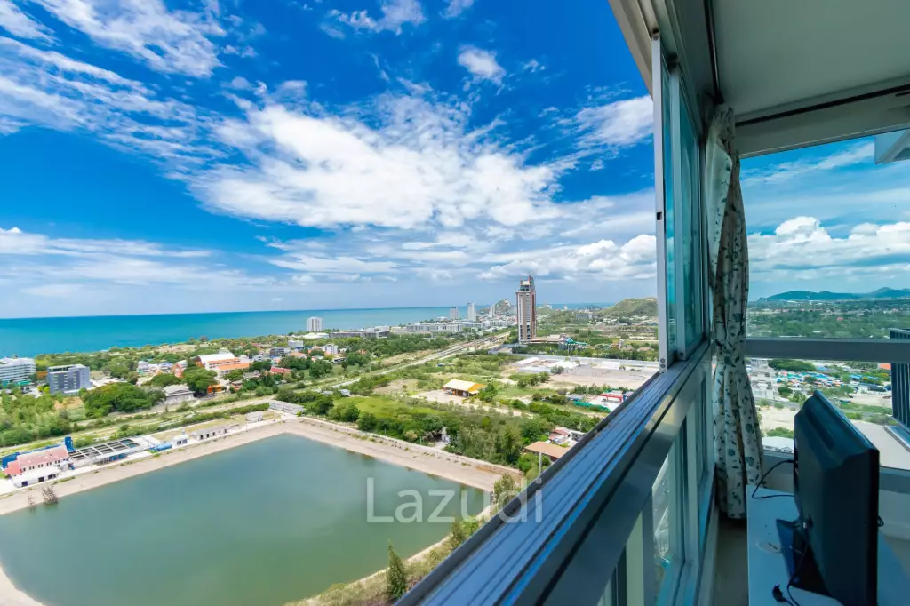 Penthouse 3 Bed Condo with Sea View