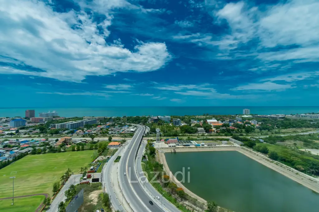 Penthouse 3 Bed Condo with Sea View