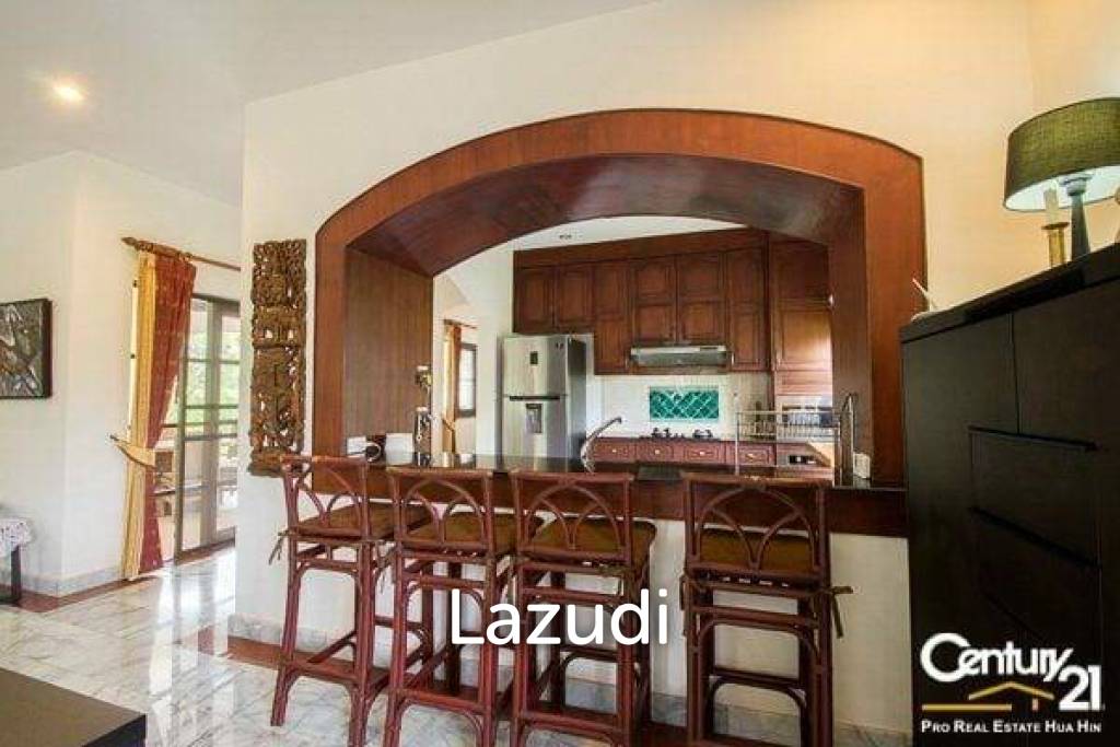 1,300 Sqm 4 Bed 3 Bath Villa For Sale