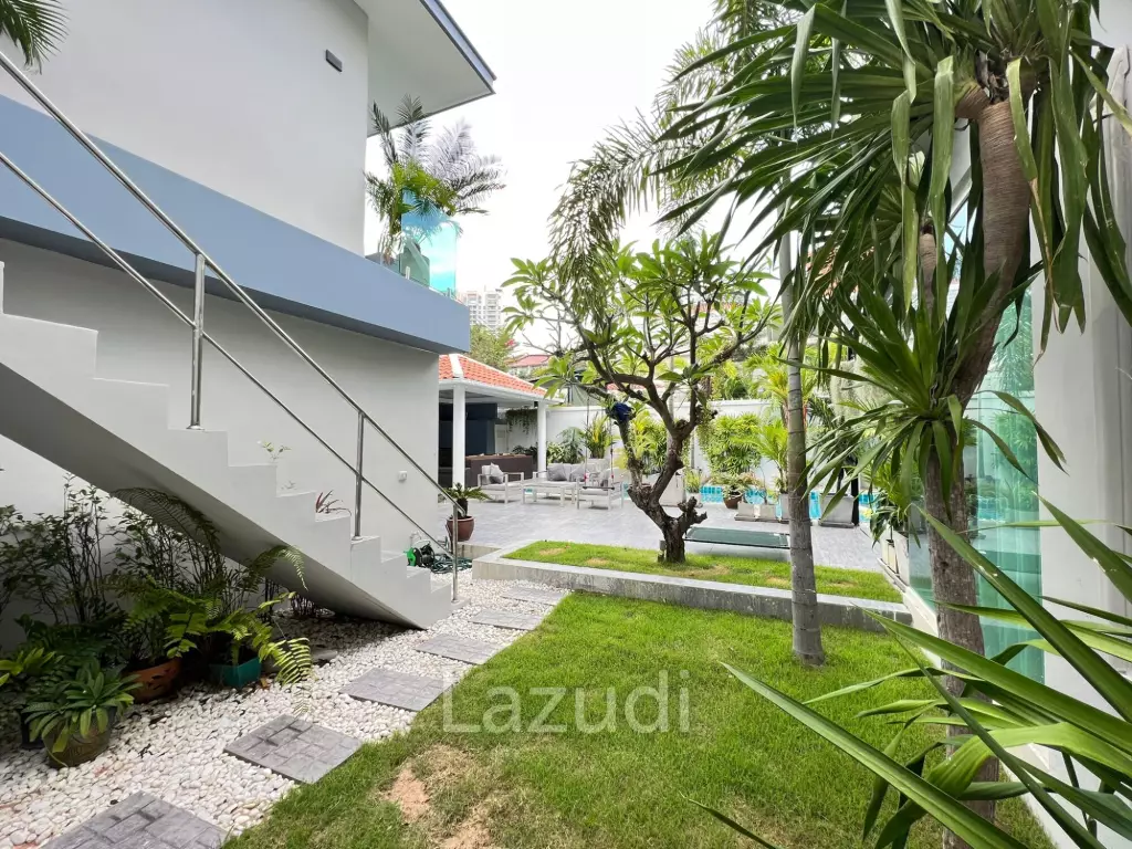 Pool Villa for Sale at Chateau Dale Thabali Village