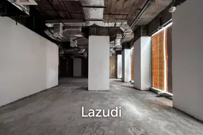 Retail Shop For Rent At Thanapoom Tower