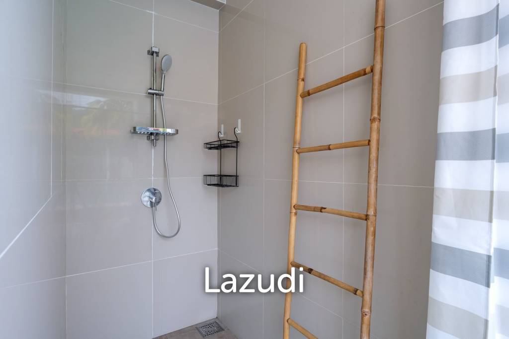 BANYAN RESIDENCES : Luxury Bali Style 5 Bed Pool Villa on large land plot