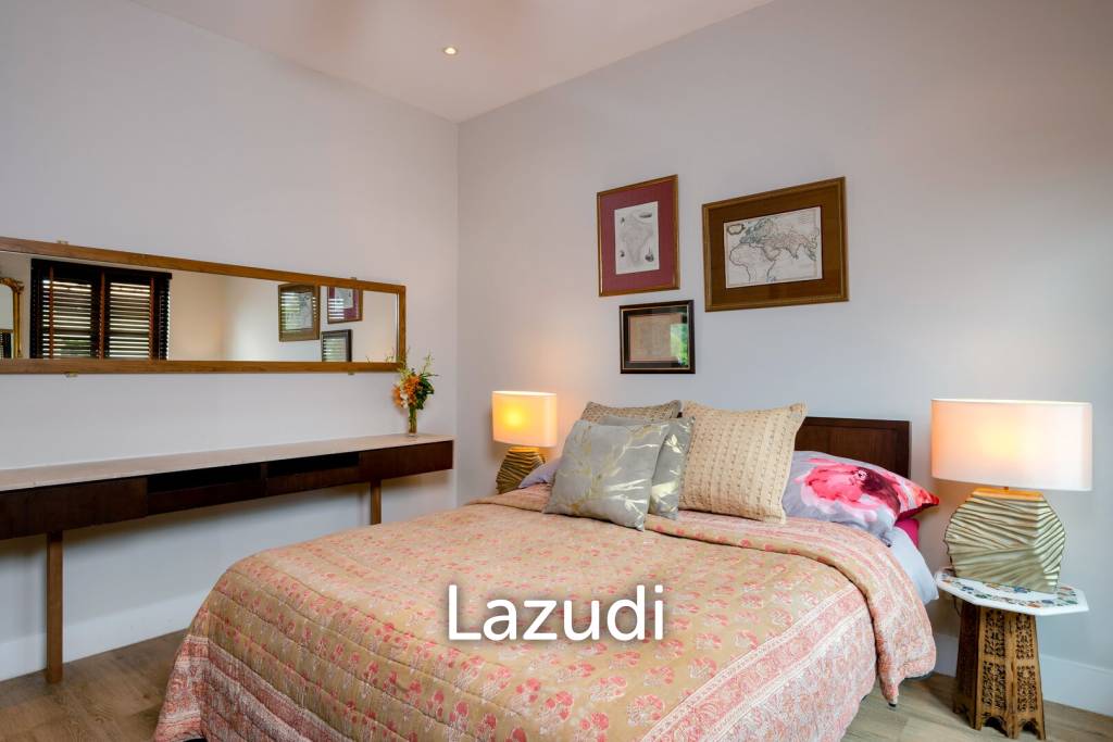 BANYAN RESIDENCES : Luxury Bali Style 5 Bed Pool Villa on large land plot