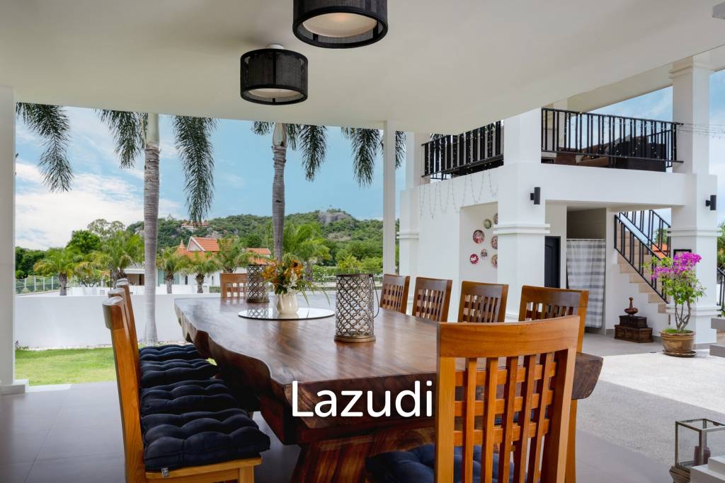 BANYAN RESIDENCES : Luxury Bali Style 5 Bed Pool Villa on large land plot