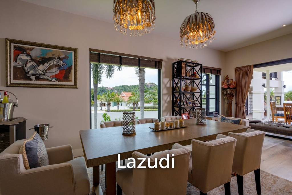 BANYAN RESIDENCES : Luxury Bali Style 5 Bed Pool Villa on large land plot