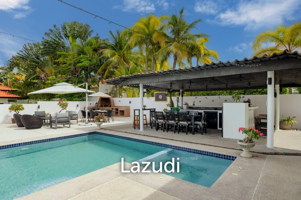 BANYAN RESIDENCES : Luxury Bali Style 5 Bed Pool Villa on large land plot