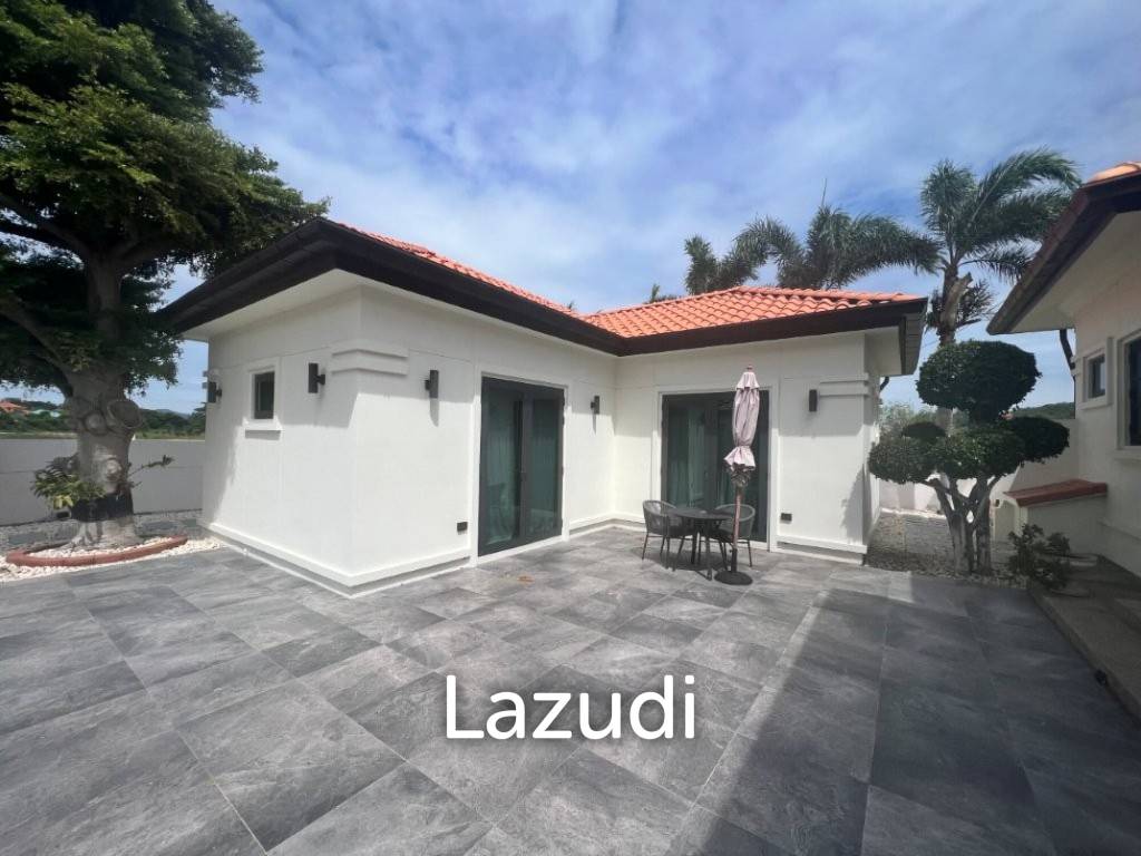 BANYAN RESIDENCES : Luxury Bali Style 5 Bed Pool Villa on large land plot