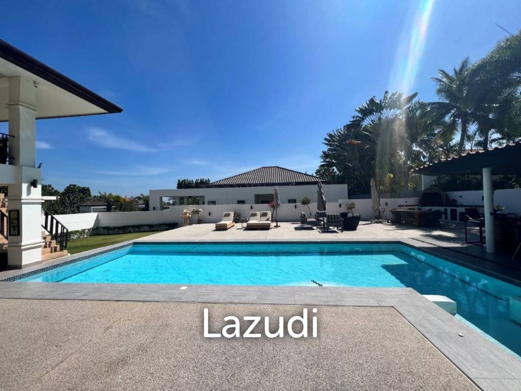 BANYAN RESIDENCES : Luxury Bali Style 5 Bed Pool Villa on large land plot