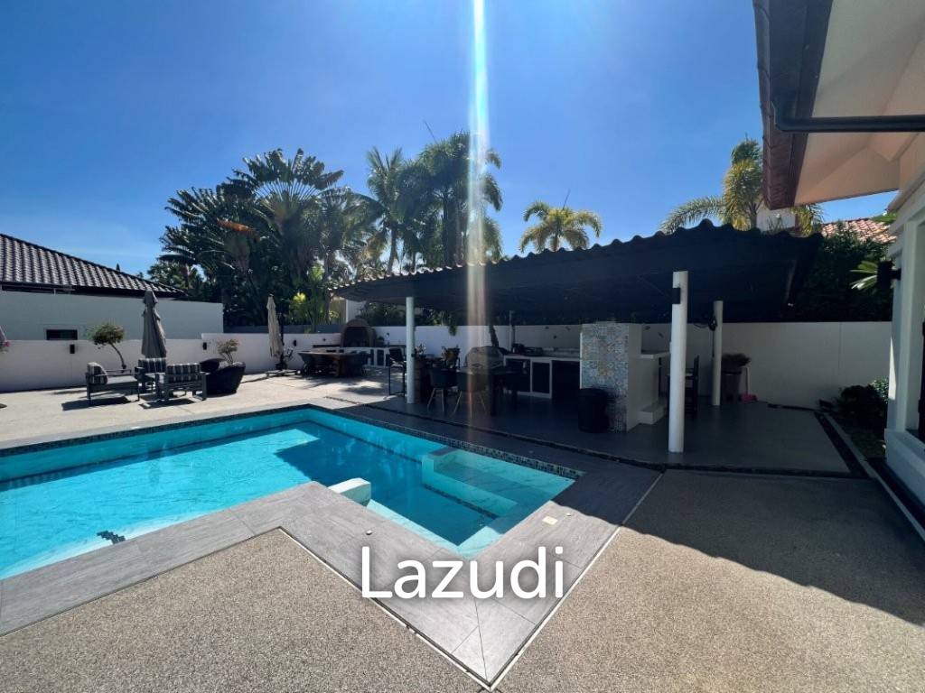 BANYAN RESIDENCES : Luxury Bali Style 5 Bed Pool Villa on large land plot