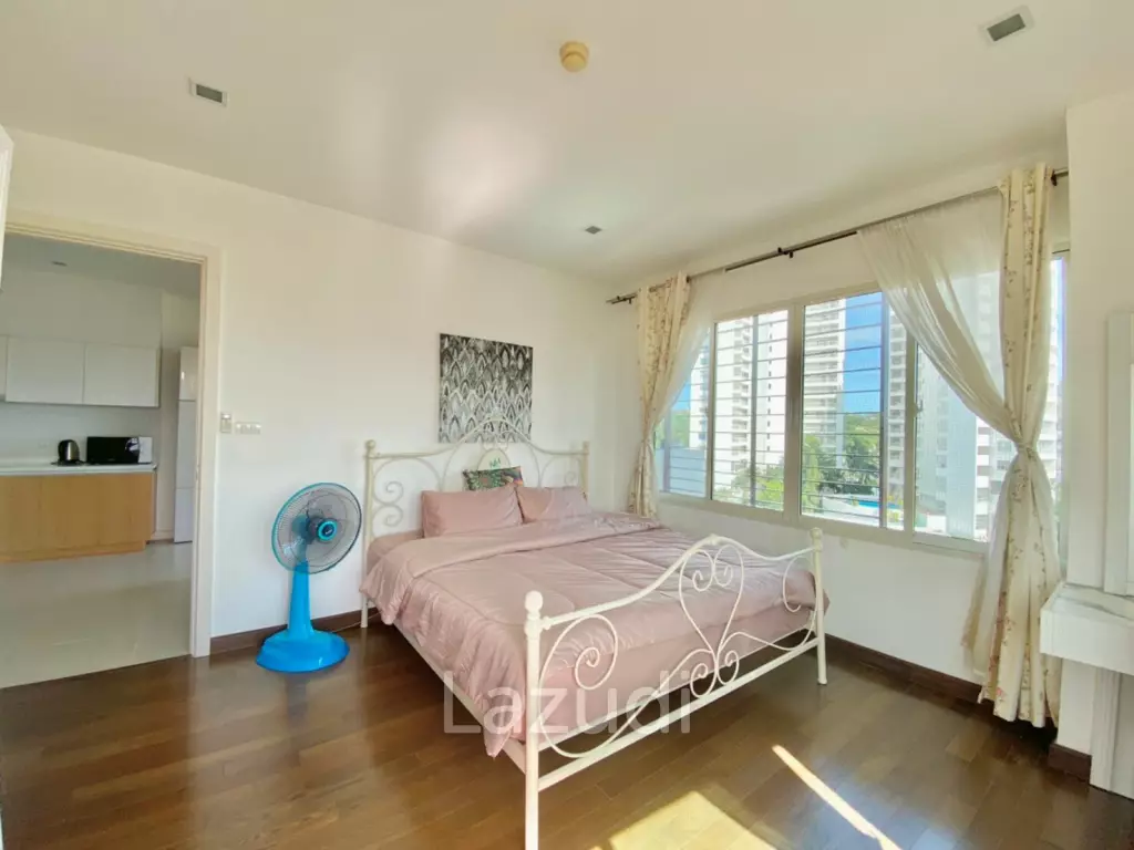 The seacraze: 2 Bed 2 Bath Sea View For Sale