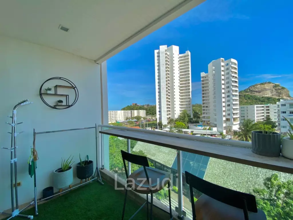 The seacraze: 2 Bed 2 Bath Sea View For Sale