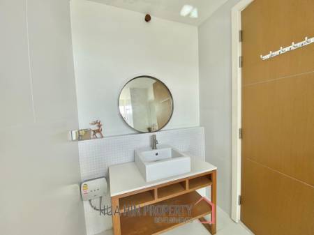 The seacraze : 2 Bed 2 Bath Sea View For Sale