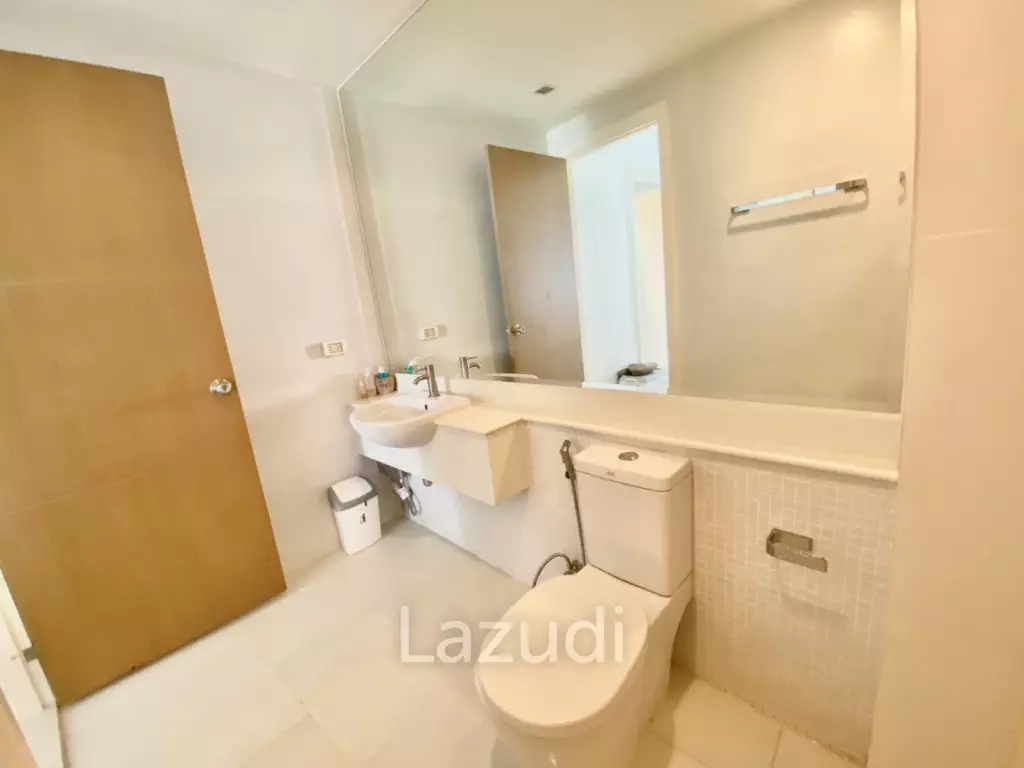 The seacraze: 2 Bed 2 Bath Sea View For Sale