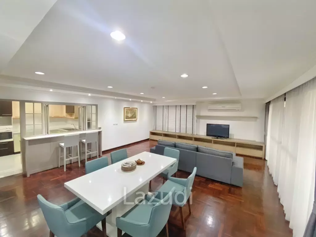 3 Bed 3 Bath 260 SQ.M Prompong Mansion